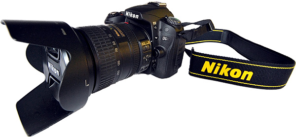 Nikon D90 & Lens 18-200 VR